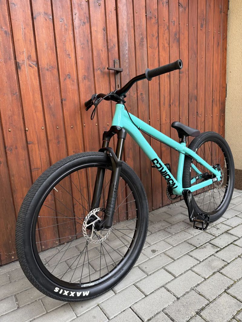 Canyon stitched 360 Pro / NS bikes