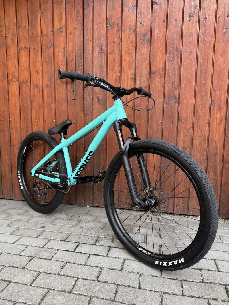 Canyon stitched 360 Pro / NS bikes