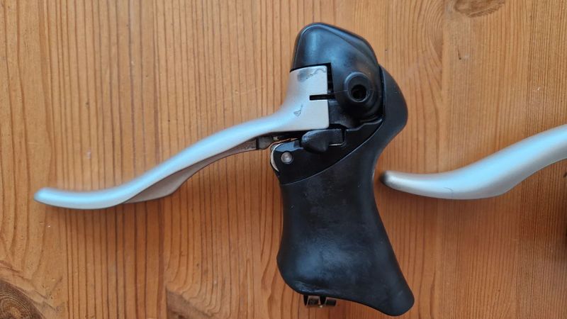 Brzdové páky Shimano Sora