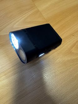 Přední světlo s kamerou Garmin Varia Vue