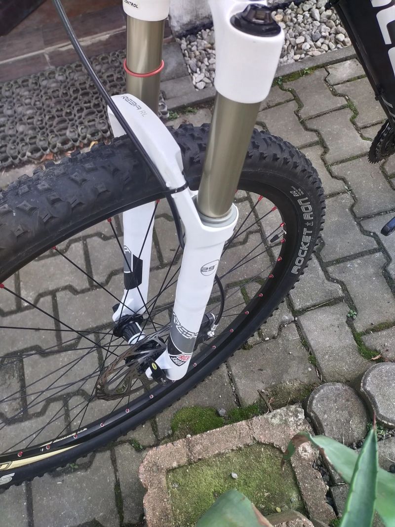 KARBONOVÉ HORSKÉ KOLO SCOTT .,. JAKO NOVÉ