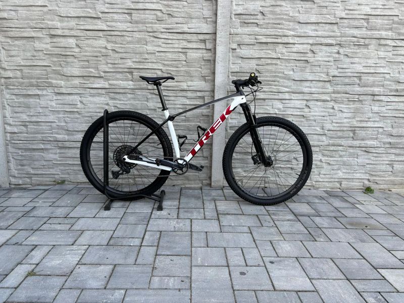 Trek Procaliber 9.7 karbonová kola kovee