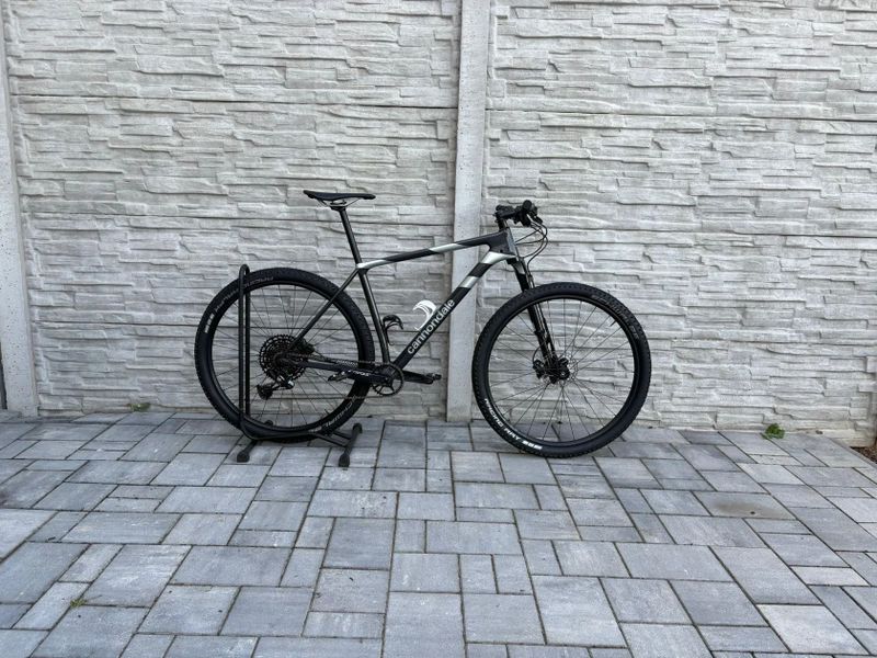 Cannondale FSI lefty ocho < 1000 km
