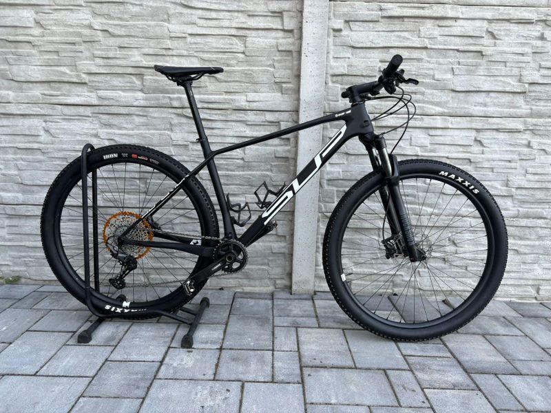 Superior Race XP 929
