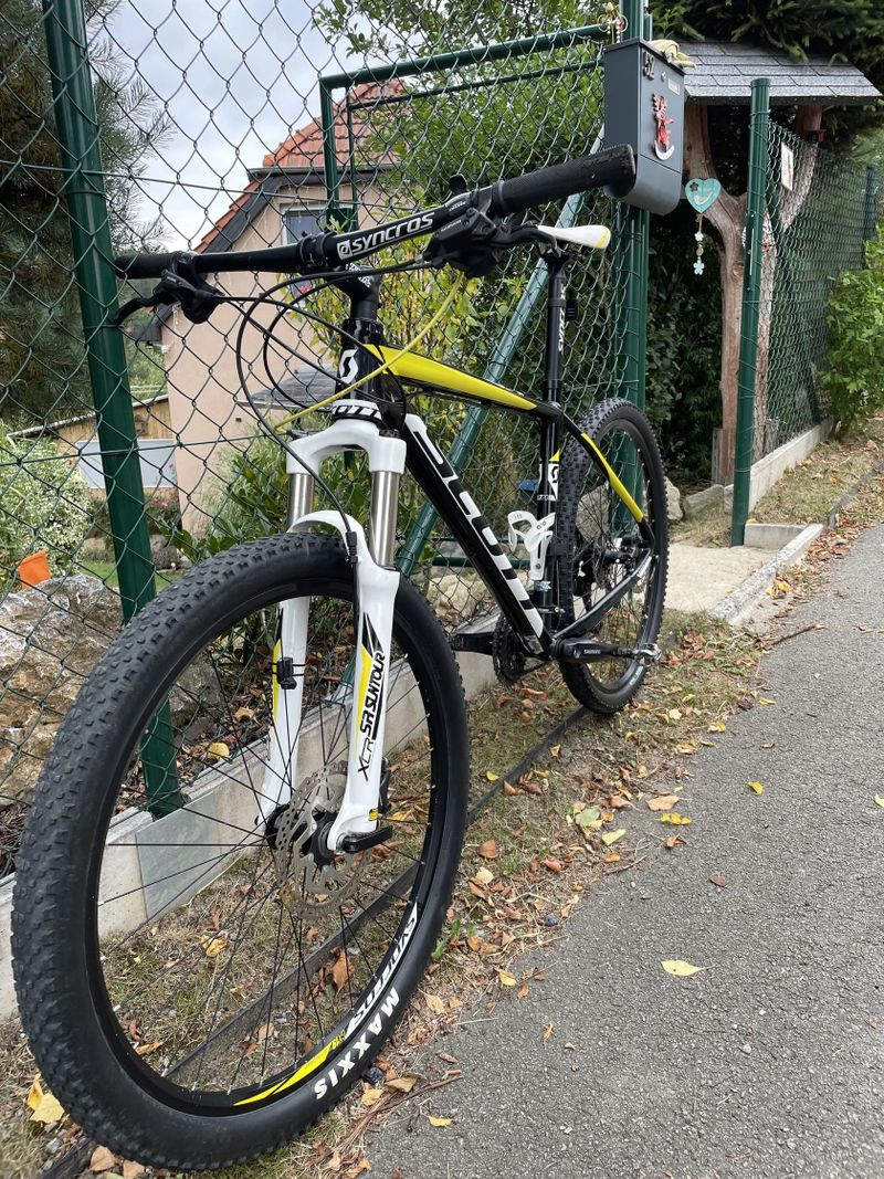 Scott SCALE 770
