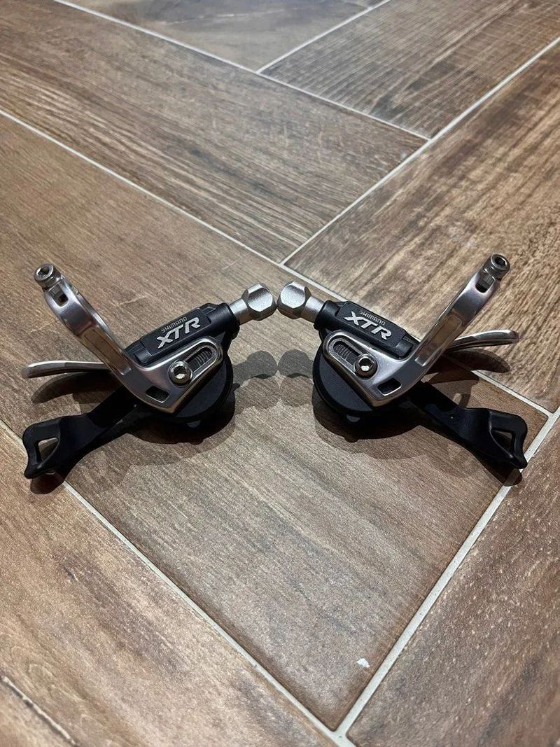 Shimano XTR - téměř nové 