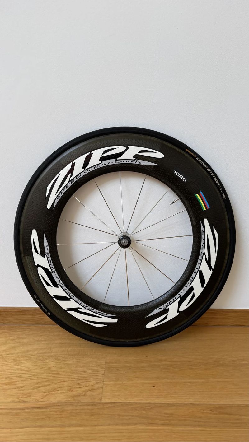 Zapletené přední kolo ZIPP 1080, pro ráfkové brzdy, galusková