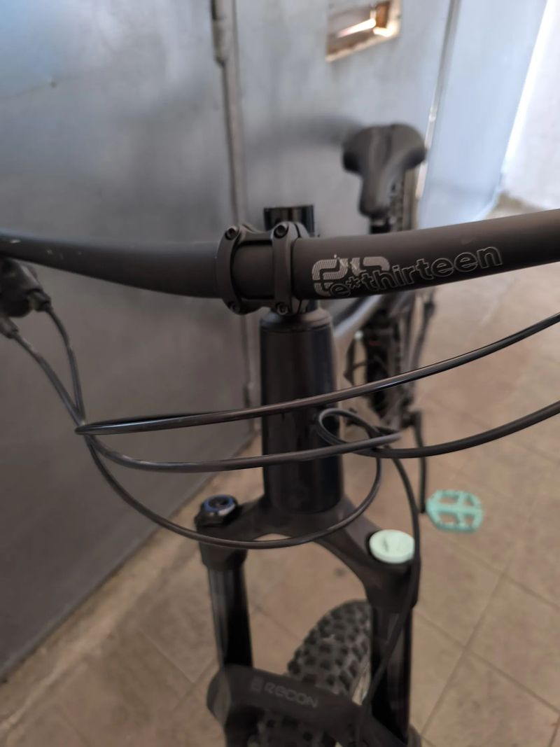 Norco Fluid A4 Black 29-L