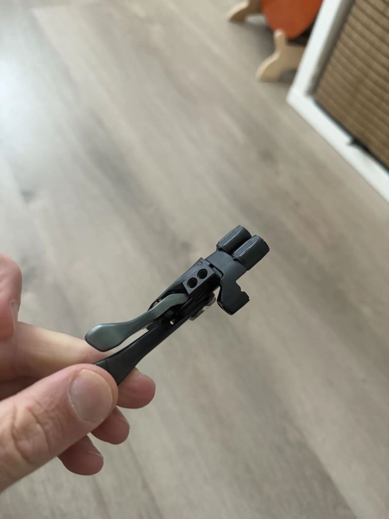 SCOTT dálkové ovládání Twinloc 2 Down Clamp pro odpruženou vidlici, tlumič