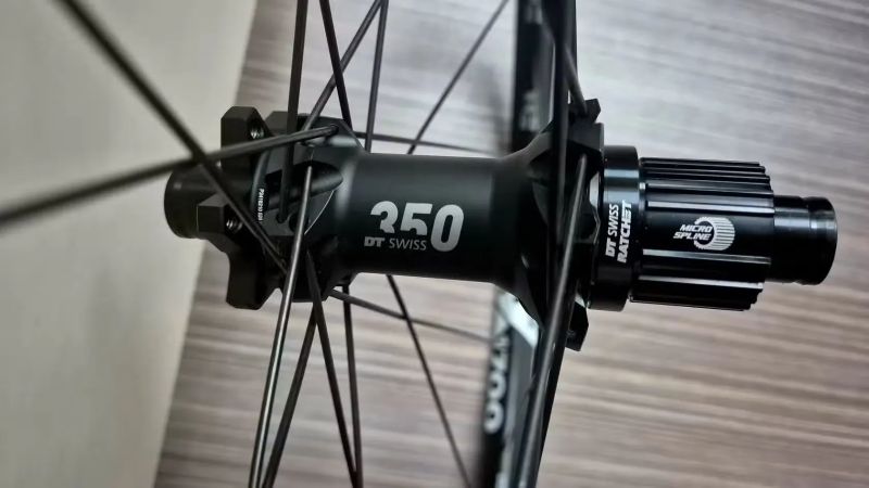 AKCE! NOVÁ DT Swiss XR 1700 (DT 350 Ratchet 36) – Cena: 8 900 Kč!