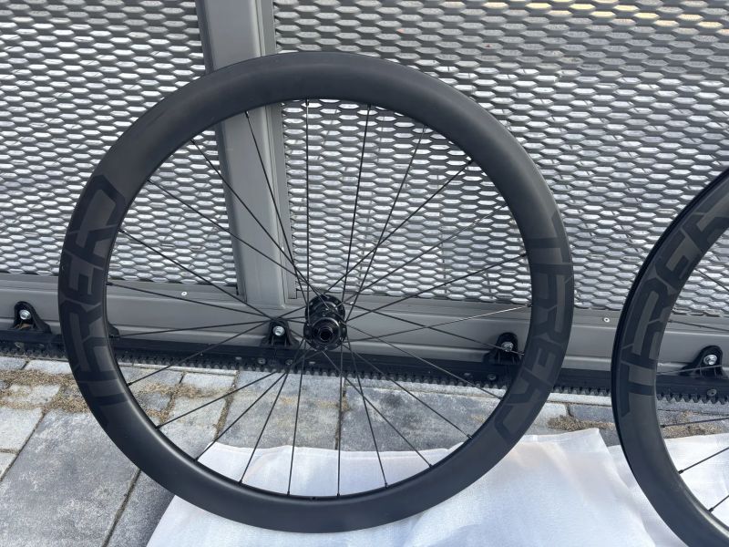 česká zapletená kola THREAD 50mm DT350