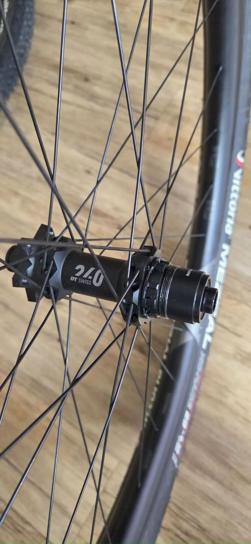 DT Swiss XRC1501 - nikdy nejeté, sundané z nového kola