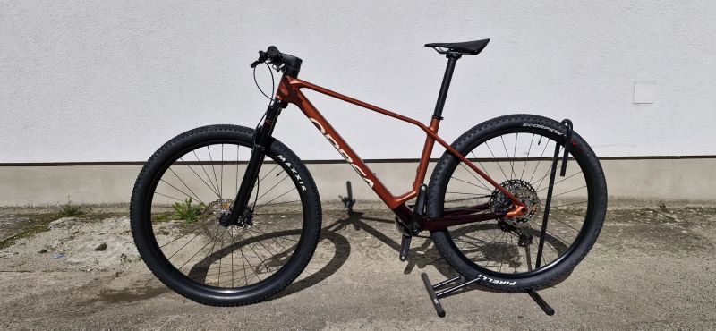 Orbea ALMA M30
