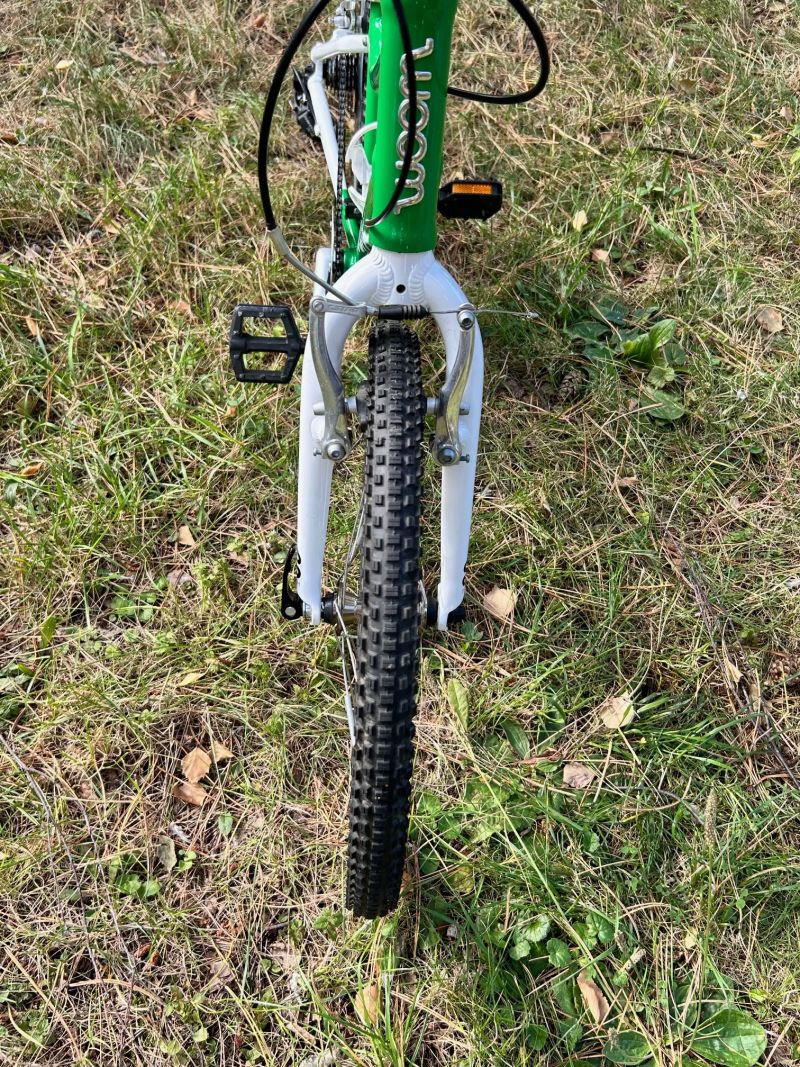 Woom 4 20" Lehké dětské kolo do 130 cm