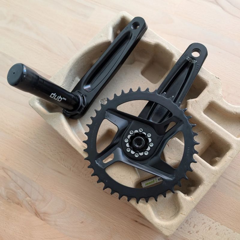 SRAM Rival AXS DUB Wide 1x12 40T 165mm s wattmetrem