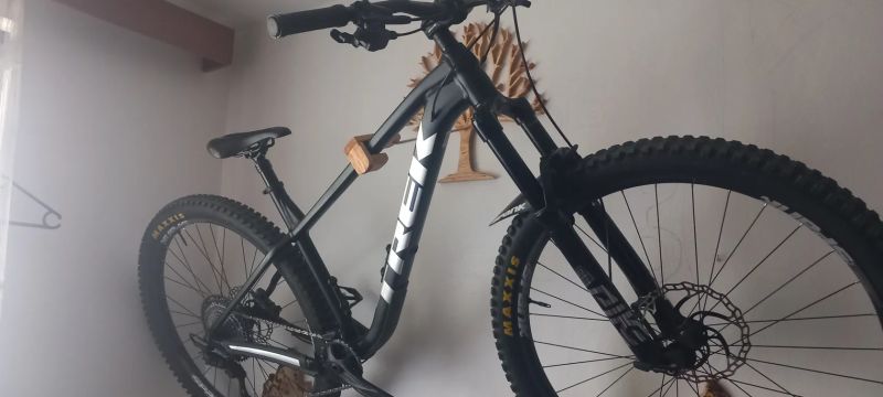 Trek Roscoe