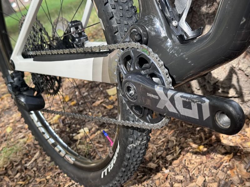 Canyon Lux World Cup AXS