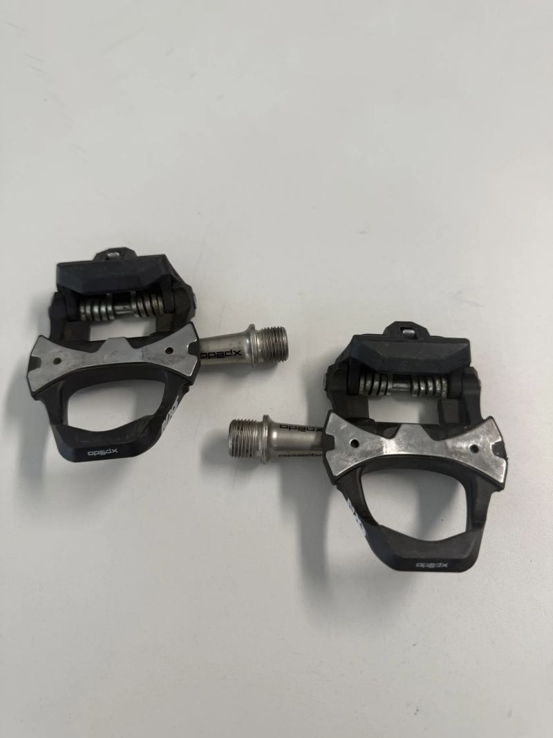 Silniční pedály Xpedo THRUST NXS silniční karb/Cr-mo černé