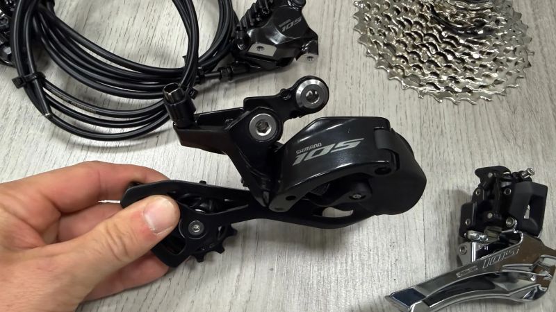 Shimano 105 R7120 2x12