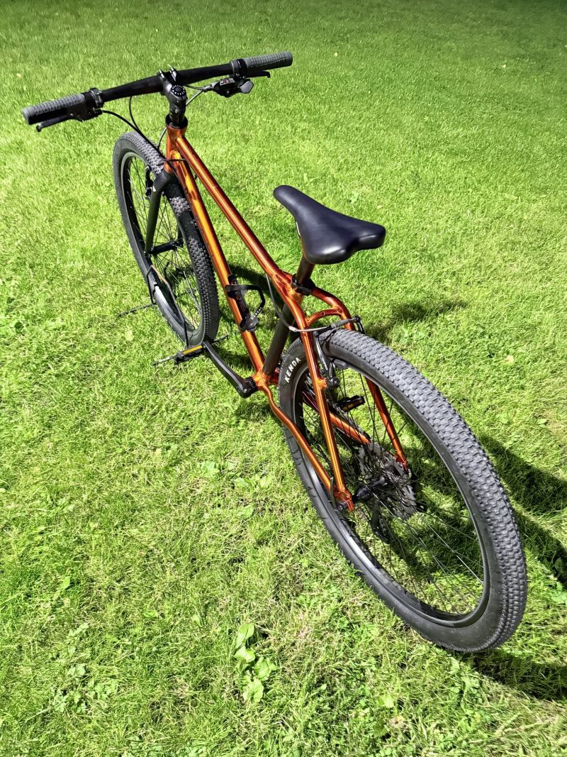 Rascal 26s Flame 10rychlostní, řetěz