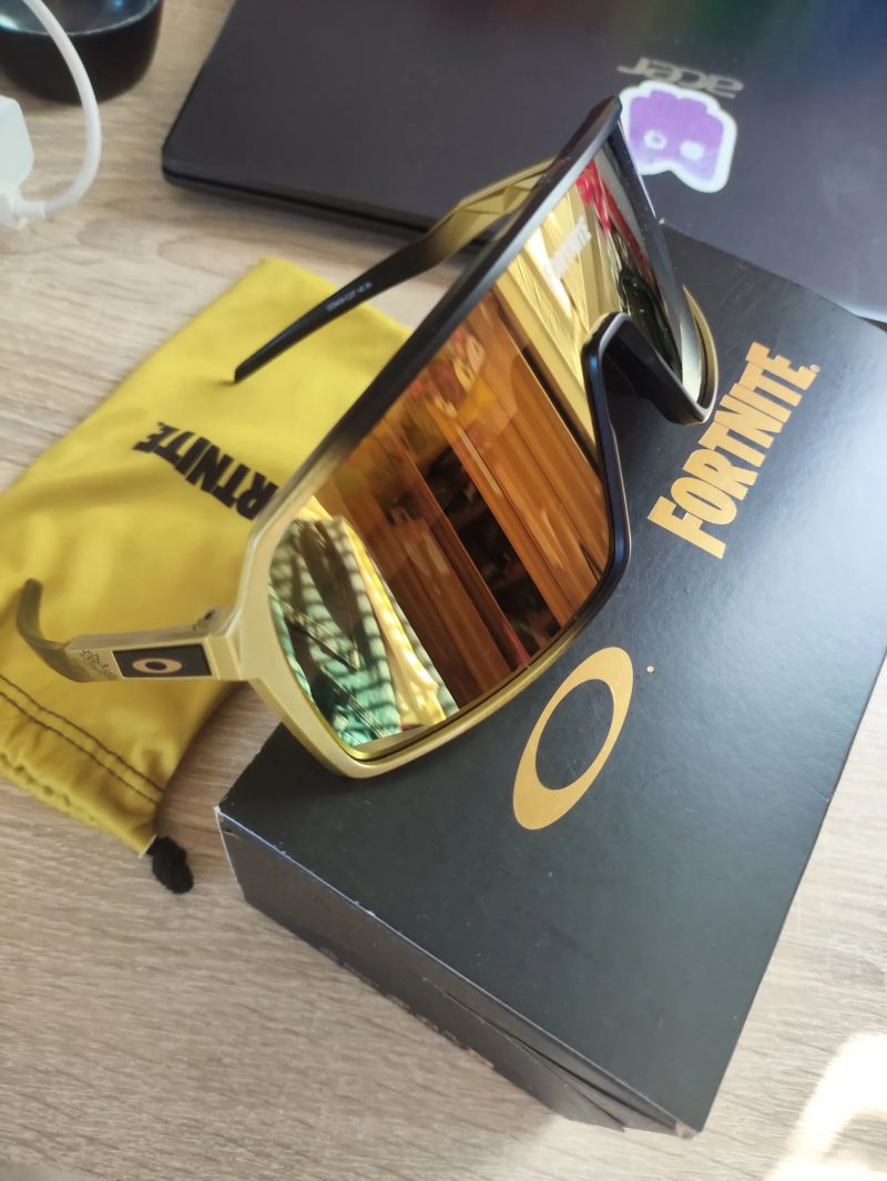Oakley Sutro Fortnite Midas 