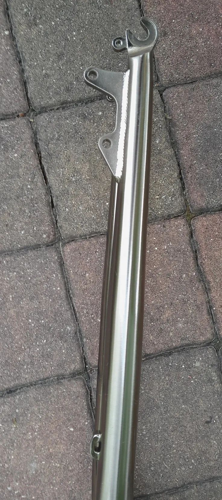 Nová CrMo vidlice pro 29" kola. Na kotoučové brzdy.