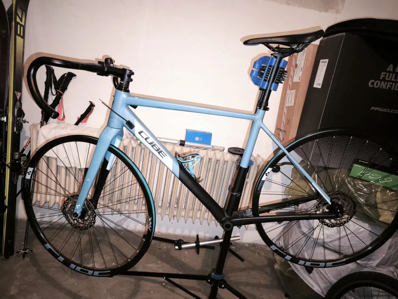Prodám gravel Cube Nuroad Race chybí jen sada