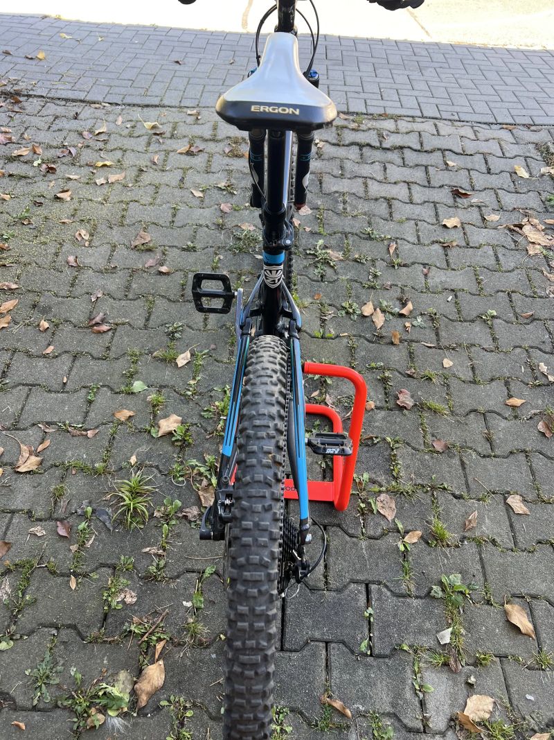 Giant Trance