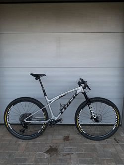 Trek Supercaliber SLR 9.8. X0 T- Type AXS