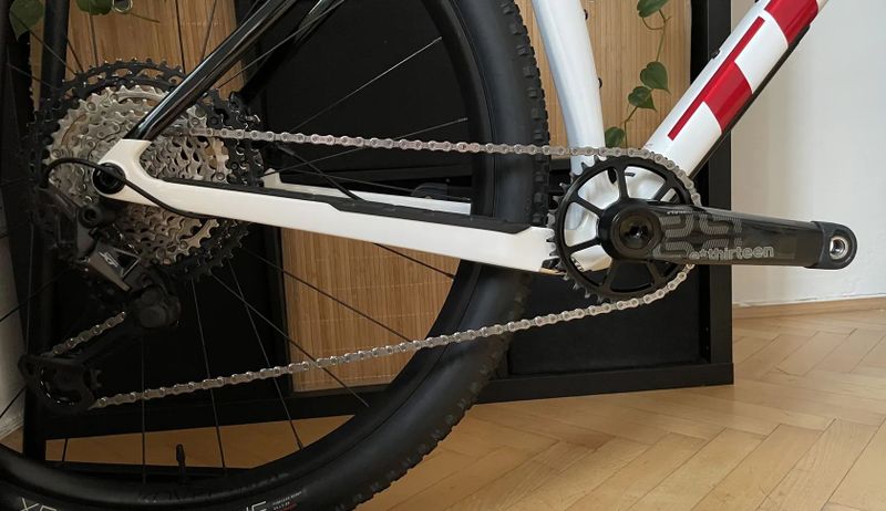 Trek Procaliber 9.8 / Crystal White / vel.L / XT 1x12 / 10kg