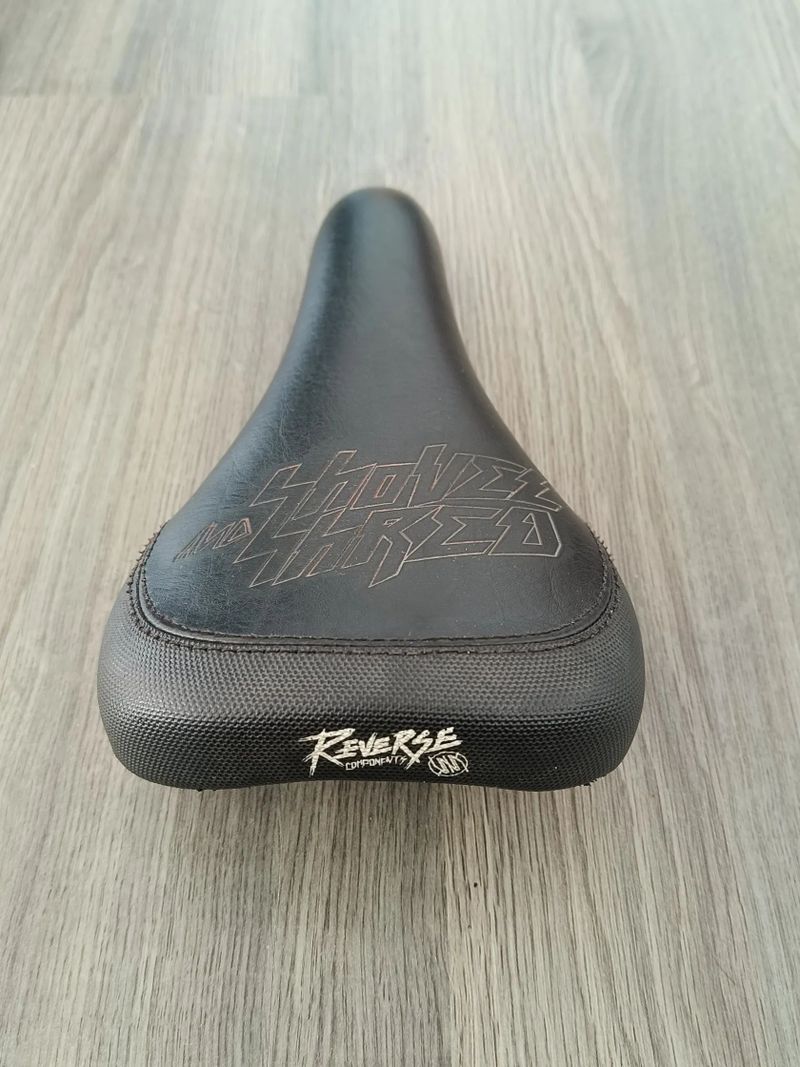 Sedlo Reverse Nico Vink Shovel & Shred PC 1390 Kč