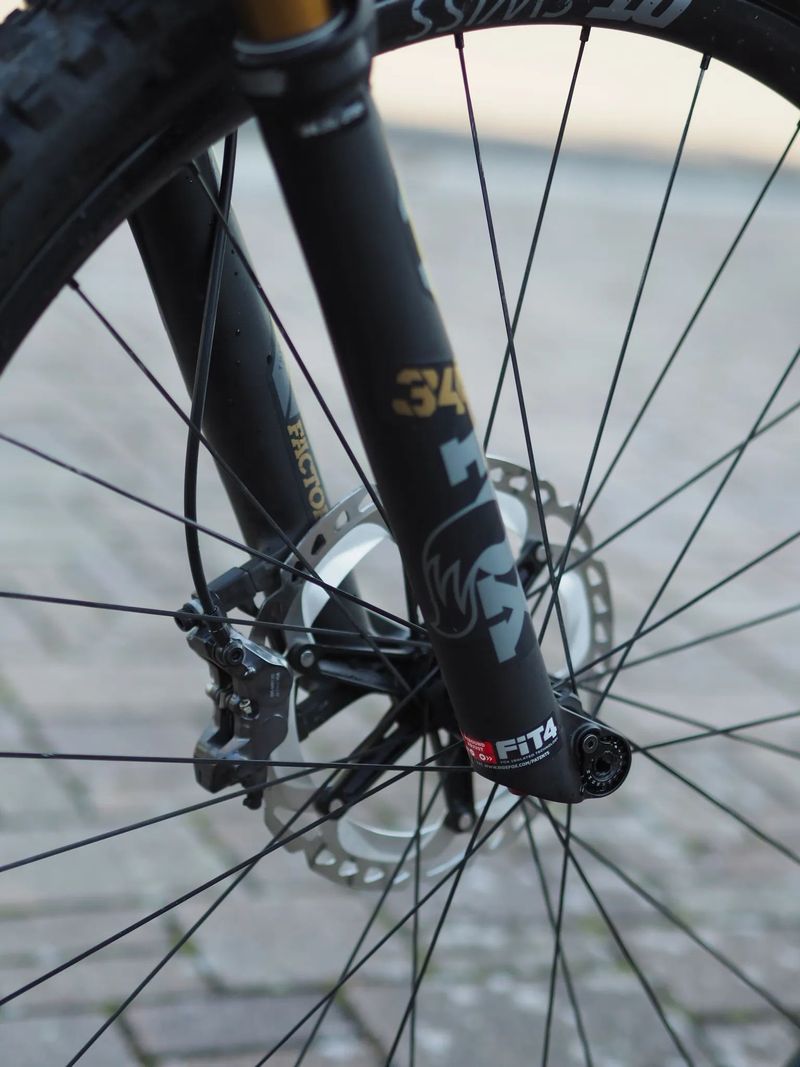 Rocky Mountain Element XL