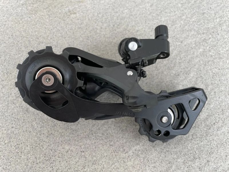 Silniční sada Shimano 105