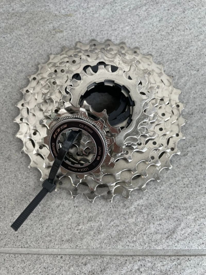 Silniční sada Shimano 105