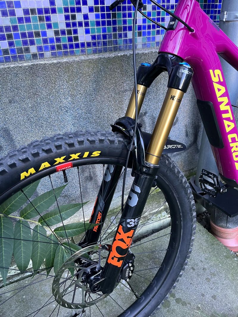 Santa Cruz Bronson 5 X0 AXS RSV (vel. M)