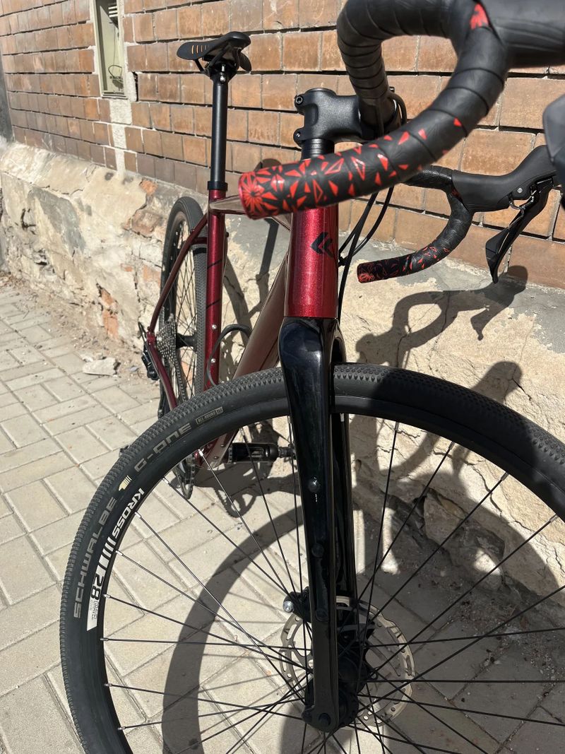 Kross Esker najeto cca. 500km nove komponenty 