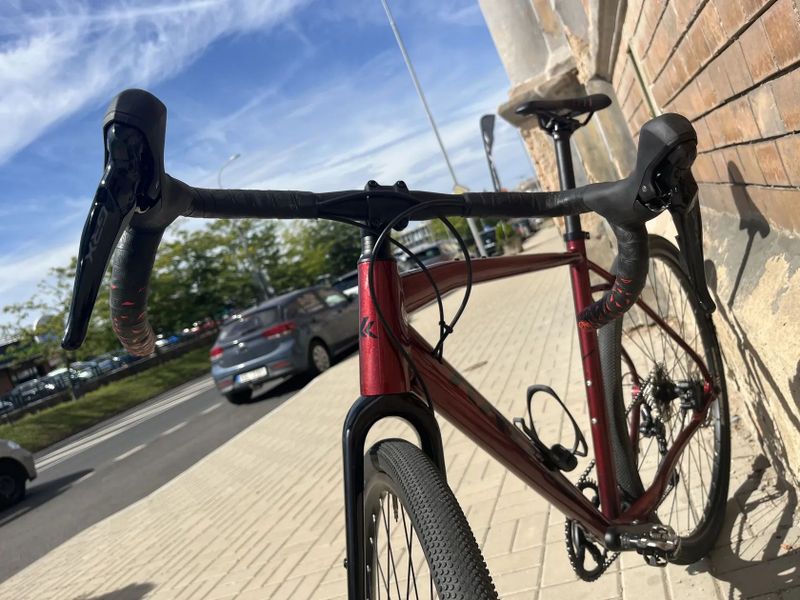 Kross Esker najeto cca. 500km nove komponenty 