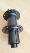 Zadní náboj Bontrager Boost 148 HG