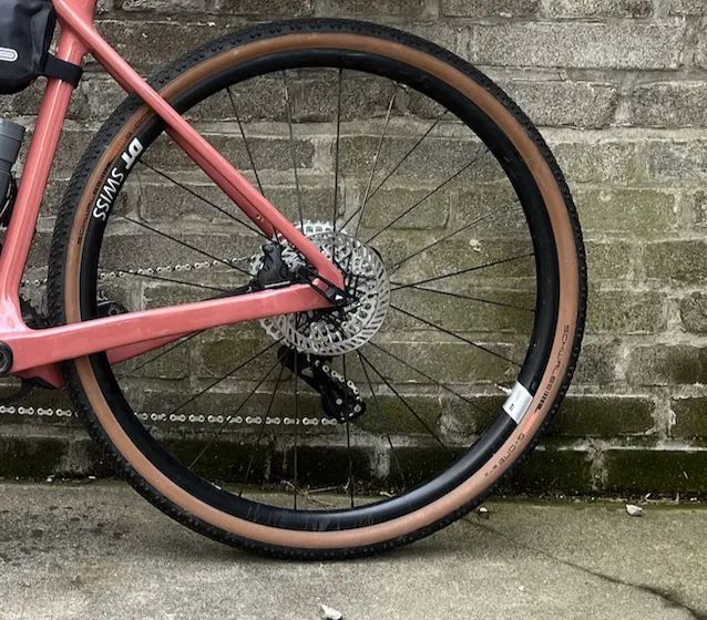 DT Swiss 1800 spline 
