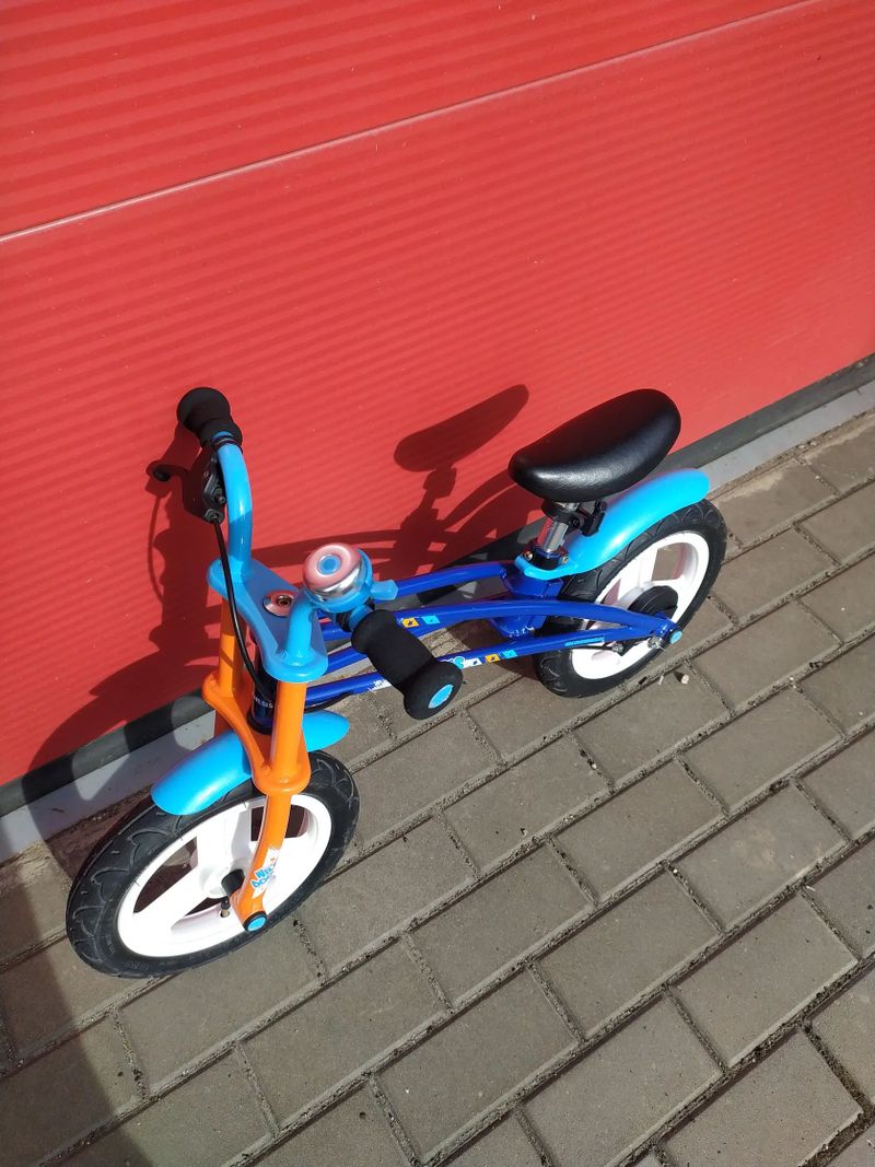 Dětské odrážedlo 3,2 kg do 5 let 