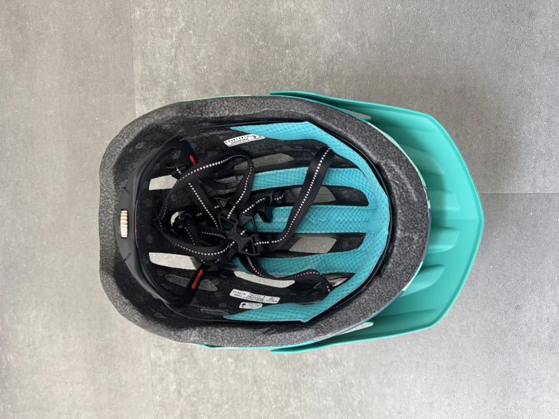 Helma Specialized MTB Mips 