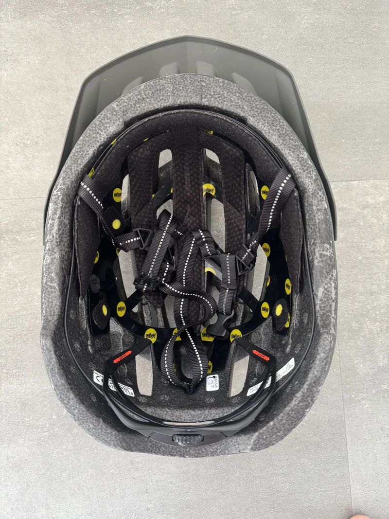 Helma Specialized MTB Mips
