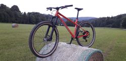 Commencal Meta HT AM Ride 29