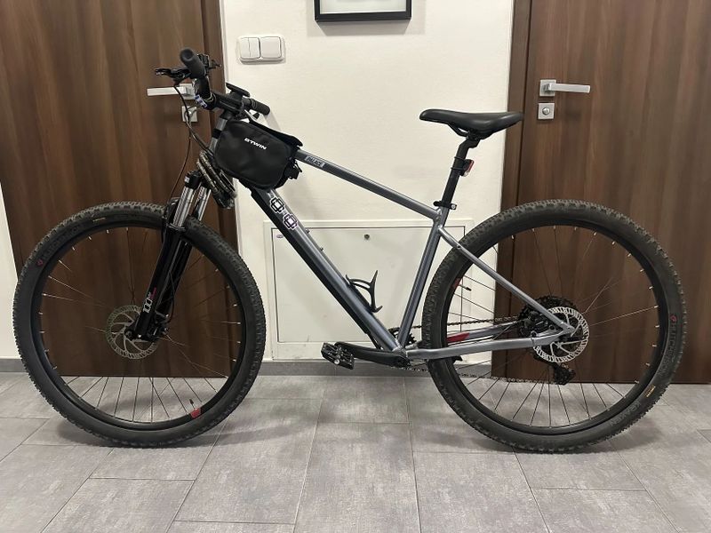 Rockrider MTB EXPLORE 520