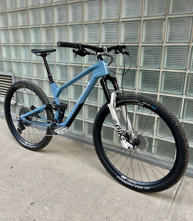 Radon Skeen Trail CF 10.0 2021, 29“, karbon