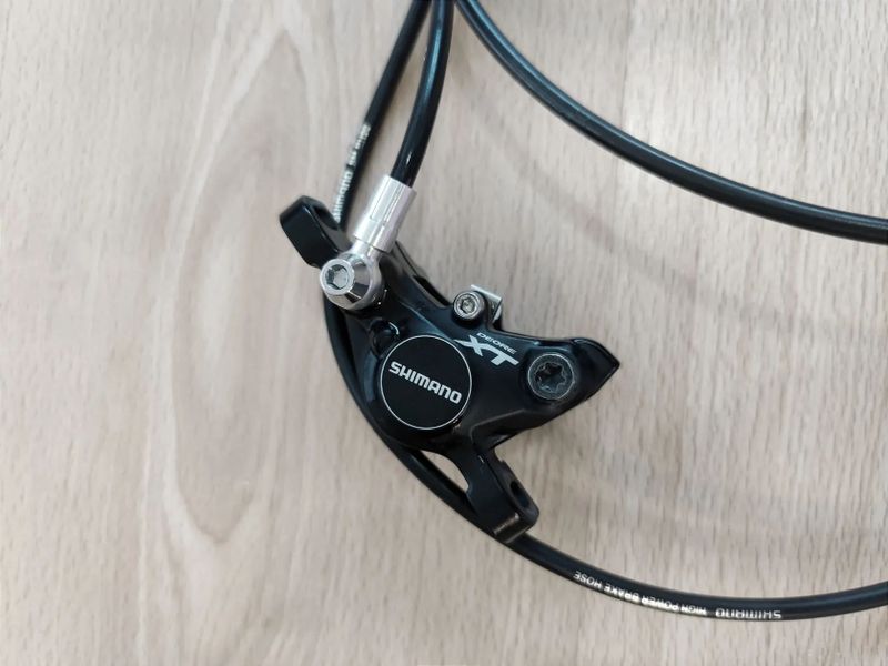 brzdy_Shimano XT_chrome / black p+z