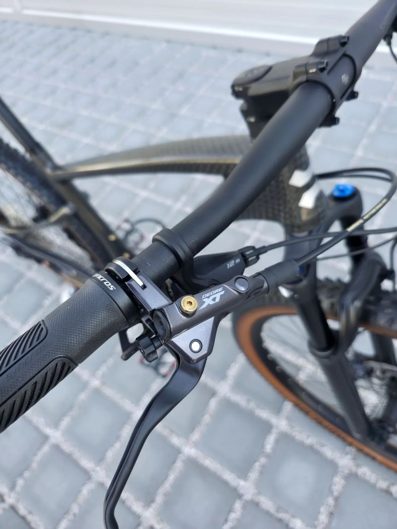 Horské kolo Leonardi Factory Racing DARKLITE Carbon 29″