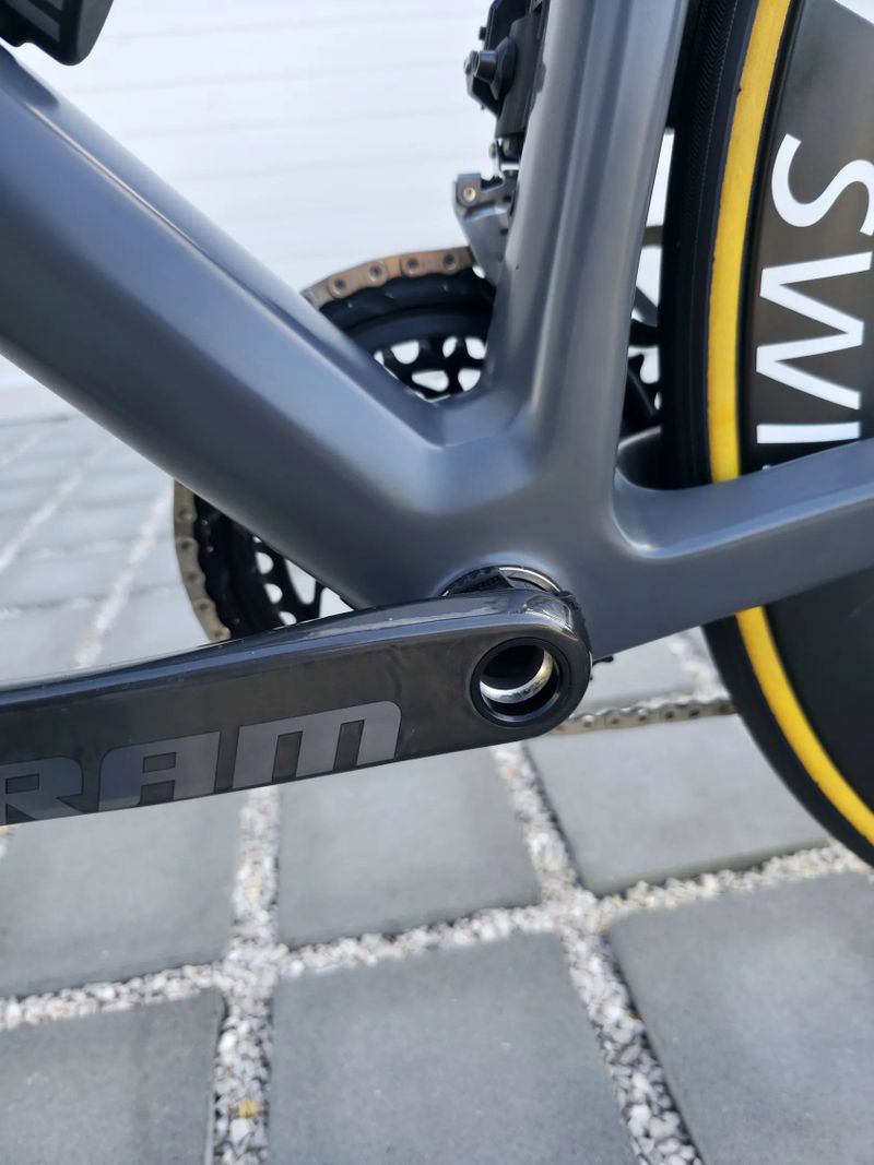 Silniční kolo BMC Teammachine SLR01 ONE Carbon 2020 SRAM RED eTap