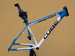 rám Cube Reaction HPA 18"