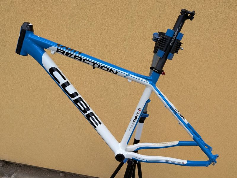 rám Cube Reaction HPA 18"